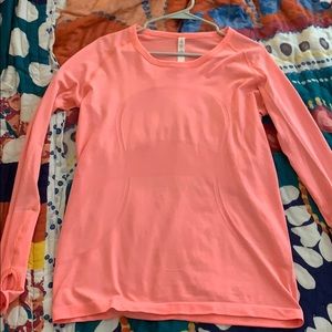 Lululemon Long Sleeve Swiftly Tech